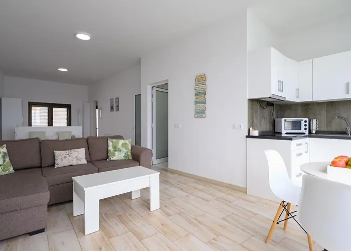 Homeforguest The Cliff House Gran Canaria With Sea Views Semesterbostad