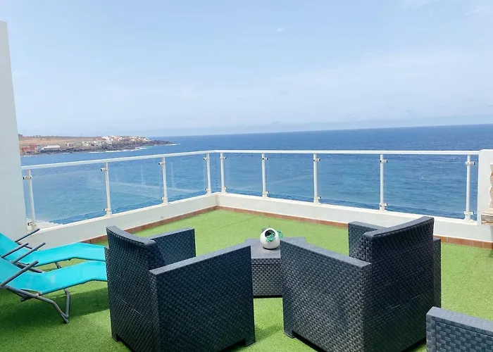Homeforguest The Cliff House Gran Canaria With Sea Views Semesterbostad