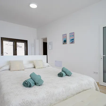Homeforguest The Cliff House Gran Canaria With Sea Views Holiday home *