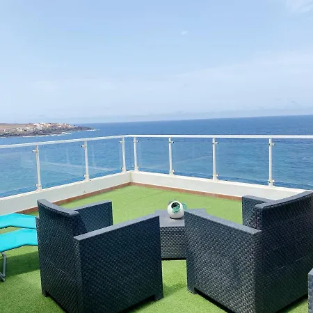 Homeforguest The Cliff House Gran Canaria With Sea Views Holiday home