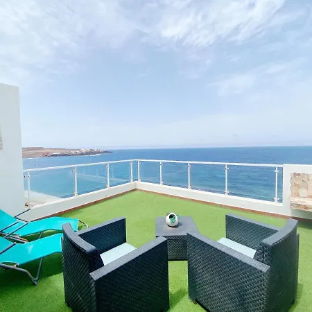 Homeforguest The Cliff House Gran Canaria With Sea Views Holiday home